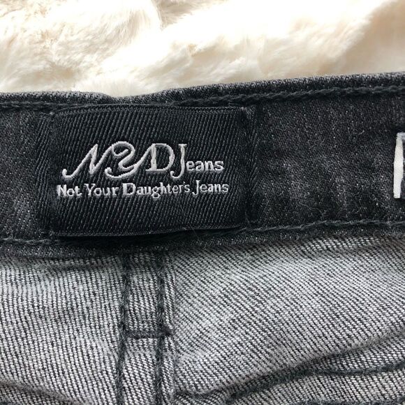 NYDJ Marilyn Straight Black Jeans - Women’s 4 - Picture 8 of 10